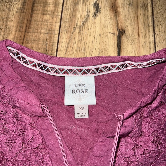 deep pink lacey top - Picture 3 of 3